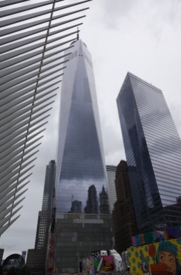 New York - Autour du 9/11 Memorial - Station PATH et One World Trade Center